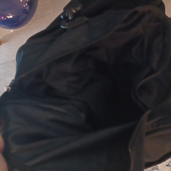 Large Nike Alvernia University Soccer duffle bag Team Issue - Picture 5 of 6